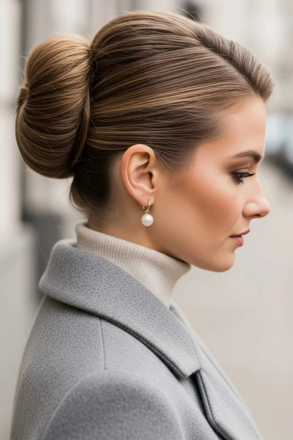 17 Winter Hairstyles Ideas That Seem Easy Until Real Life Hits 2026 9 French Twist hairstyle